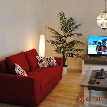 Schoene Ferienwohnung Zentral Gelegen Kiel Esterno foto