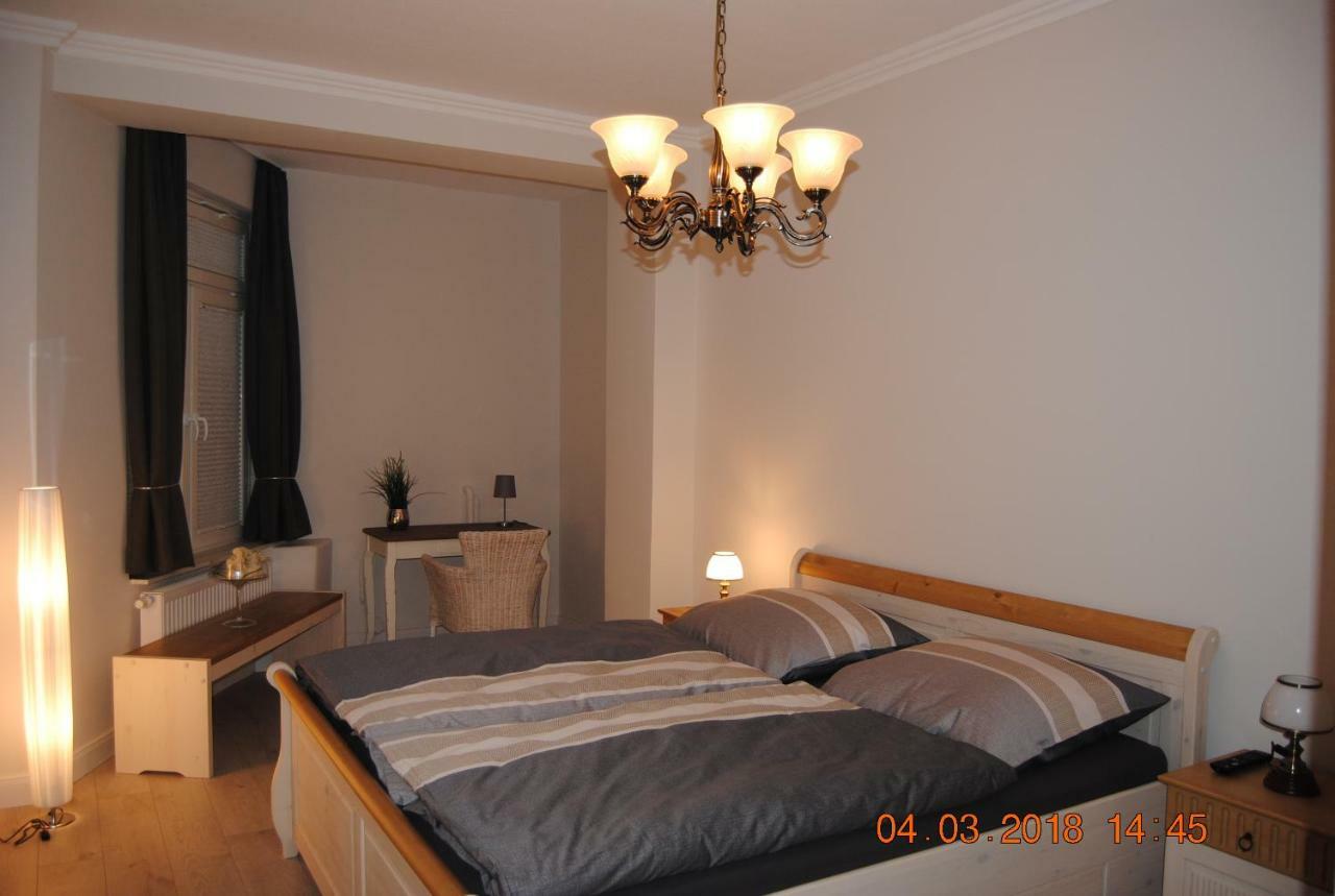 Schoene Ferienwohnung Zentral Gelegen Kiel Esterno foto